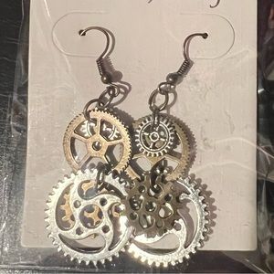 Steam truck punk earrings. Gearhead